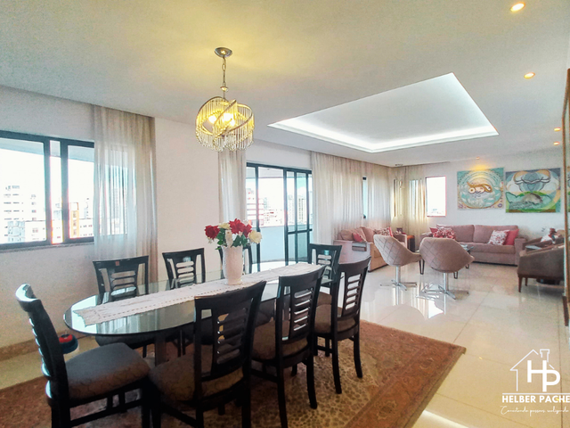 Apartamento com 336m² 4 quartos e 3 banheiros, à venda, no bairro Graça em Salvador