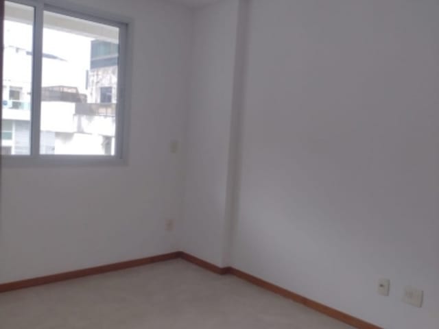 Foto do Apartamento - Excelente apartamento para locação, Charitas, Niterói, RJ | JB Imóveis Ltda