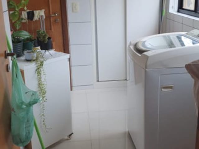 Apartamento com 107m² 3 quartos e 3 banheiros, à venda, no bairro Centro em Londrina