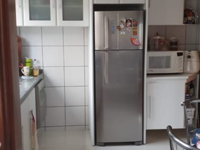 Apartamento com 107m² 3 quartos e 3 banheiros, à venda, no bairro Centro em Londrina