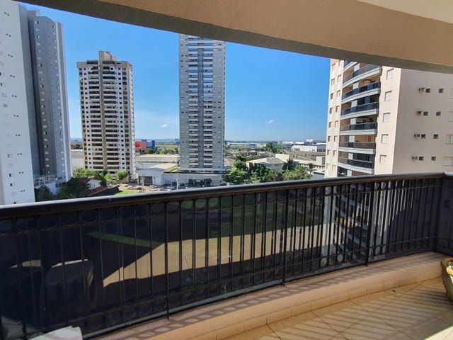 Apartamento com 69m², para alugar, no bairro Jardim Goiás em Goiânia
