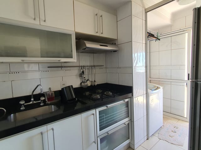 Apartamento com 69m², para alugar, no bairro Jardim Goiás em Goiânia