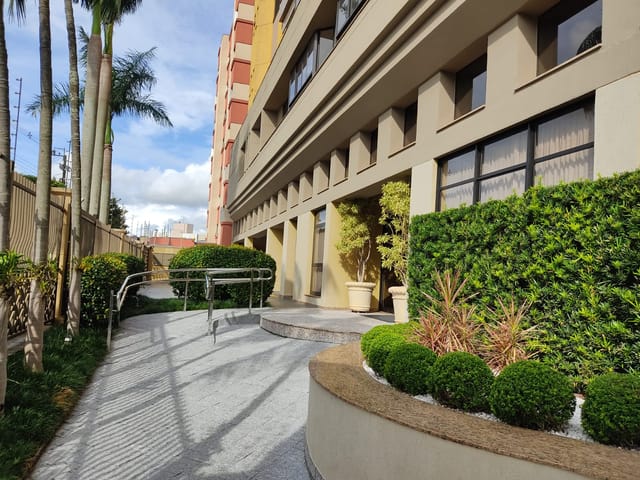 Foto do Apartamento - Apartamento à venda no EDIFÍCIO  MERIDIAN, próximo à Prefeitura, Londrina, PR | Grupo Mitral Imóveis