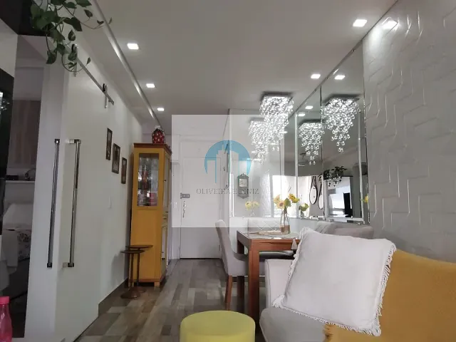Apartamento com 50m² 2 quartos e 1 banheiro, à venda, no bairro Jardim das Flores em Osasco