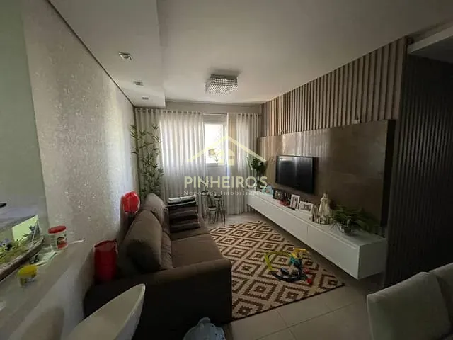 Apartamento 3 quartos e 1 banheiro, à venda, no bairro Centro em Cambé