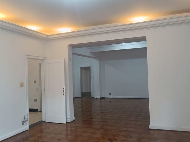 Apartamento 4 quartos e 4 banheiros, para alugar, no bairro Higienópolis em São Paulo