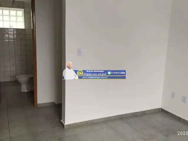 Apartamento 2 quartos e 1 banheiro, à venda, no bairro Parque Industrial Cumbica em Guarulhos