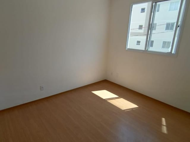 Apartamento 2 quartos e 1 banheiro, à venda, no bairro Pousada Del Rey (São Benedito) em Santa Luzia