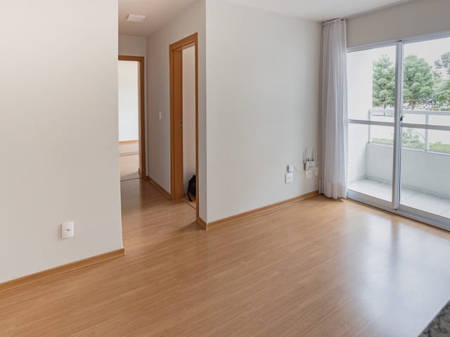 Foto do Apartamento - Apto  semi mobiliado com kit eletro para locação - Lazer, fácil de locar -  Lindóia, Curitiba, PR - Aproveite. | TORRE FORTE BROKER