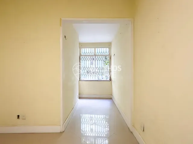 Apartamento com 159m² 3 quartos e 3 banheiros, à venda, no bairro Leme em Rio de Janeiro