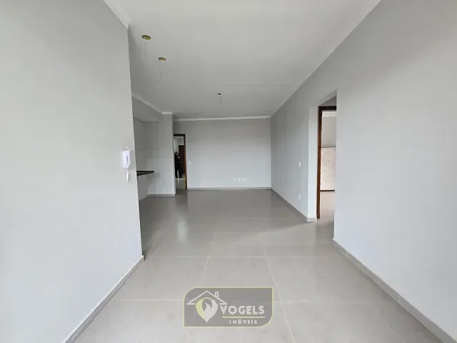 Apartamento 2 quartos e 2 banheiros, à venda, no bairro Jardim Zeni em Jaguariúna