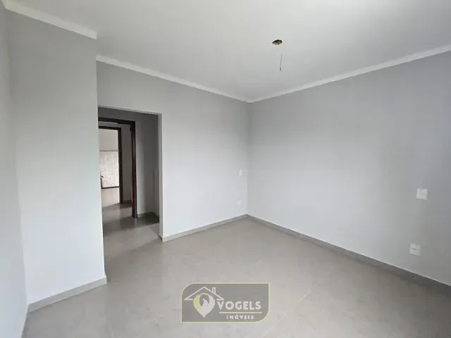 Apartamento 2 quartos e 2 banheiros, à venda, no bairro Jardim Zeni em Jaguariúna