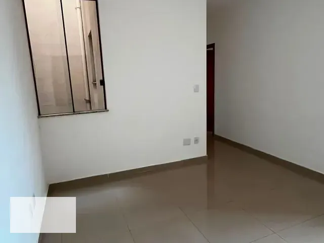 Apartamento 2 quartos e 1 banheiro, para alugar, no bairro Centro em Santos Dumont
