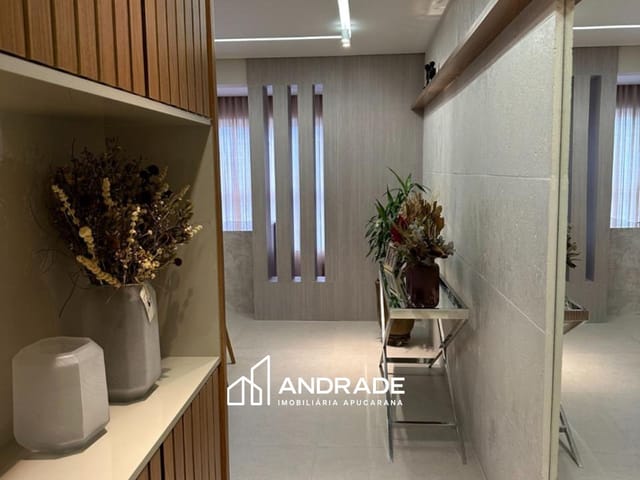 Apartamento com 223m² 3 quartos e 1 banheiro, à venda, no bairro Centro em Apucarana