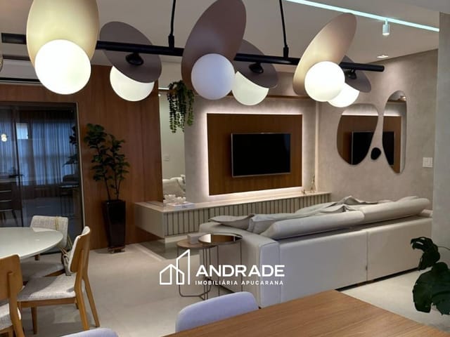 Apartamento com 223m² 3 quartos e 1 banheiro, à venda, no bairro Centro em Apucarana