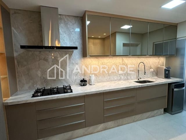 Apartamento com 223m² 3 quartos e 1 banheiro, à venda, no bairro Centro em Apucarana