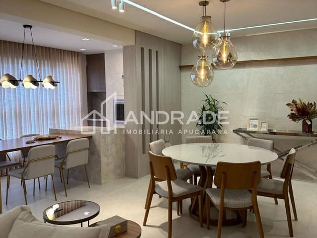 Apartamento com 223m² 3 quartos e 1 banheiro, à venda, no bairro Centro em Apucarana