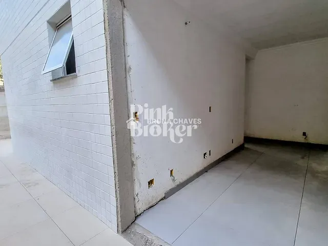 Apartamento com 186m² 3 quartos e 2 banheiros, à venda, no bairro Cabral em Contagem