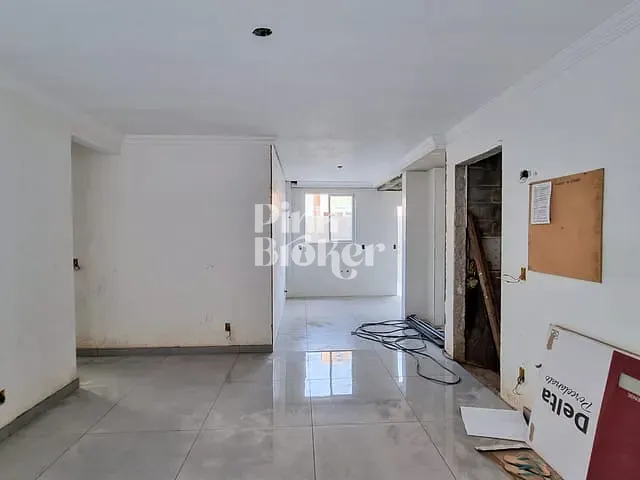 Apartamento com 186m² 3 quartos e 2 banheiros, à venda, no bairro Cabral em Contagem