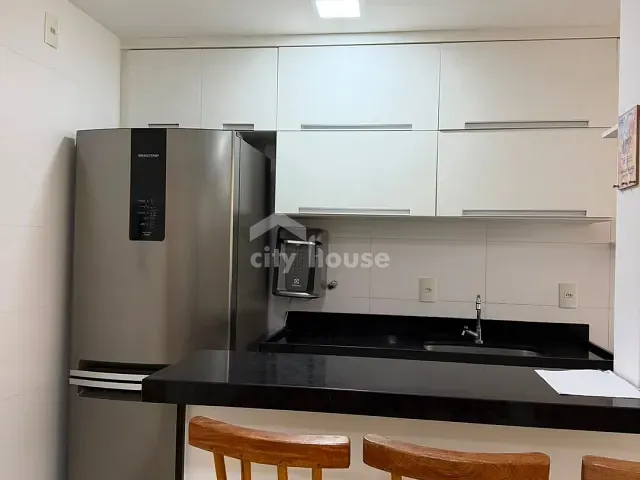 Apartamento 3 quartos e 2 banheiros, para alugar, no bairro Praia da Costa em Vila Velha
