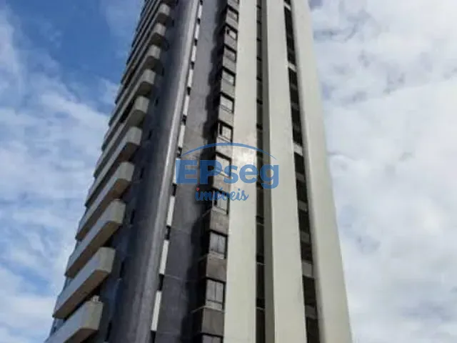 Apartamento 4 quartos e 2 banheiros, à venda, no bairro Ondina em Salvador