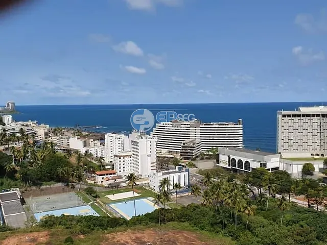Apartamento 4 quartos e 2 banheiros, à venda, no bairro Ondina em Salvador