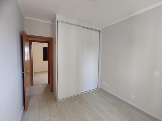 Apartamento 4 quartos e 2 banheiros, à venda, no bairro Jardim Esplanada II em São José dos Campos