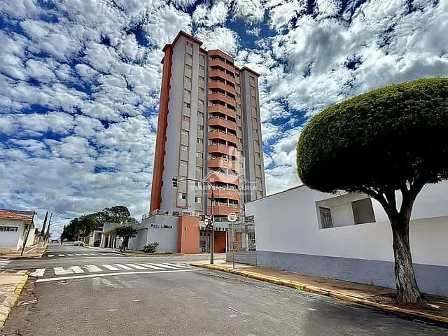 Apartamento 3 quartos e 3 banheiros, à venda, no bairro Centro em Pederneiras