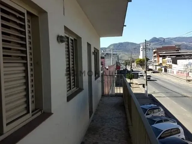 Apartamento 3 quartos e 2 banheiros, à venda, no bairro Avenida em Itajubá