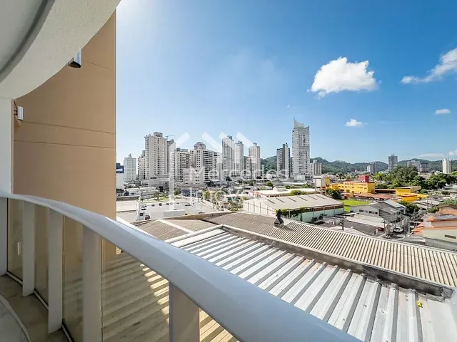 Apartamento com 165m² 2 quartos e 3 banheiros, à venda, no bairro Fazenda em Itajaí
