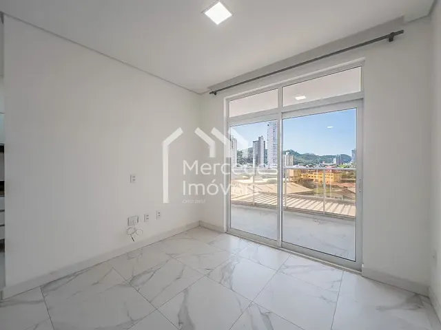 Apartamento com 165m² 2 quartos e 3 banheiros, à venda, no bairro Fazenda em Itajaí