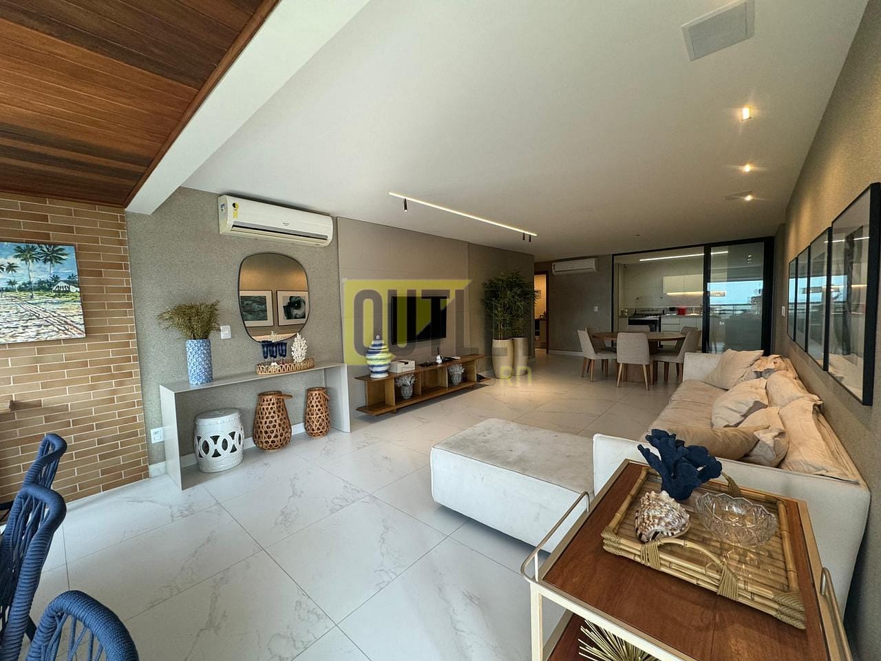 Apartamento à venda com 3 quartos, 142m² - Foto 4