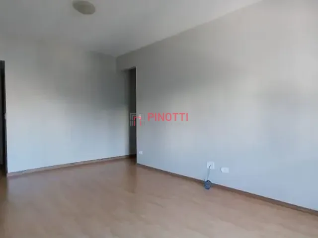 Apartamento 2 quartos e 1 banheiro, para alugar, no bairro Jardim das Acácias em São Bernardo do Campo