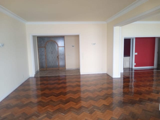 Foto do Apartamento - Copacabana, 4 Quartos, Frente para o Mar, Vista deslumbrante do Oceano, 3 Banheiros, Repleto de Armários, 2 Vagas de Garagem, Sol da Manhã, 236M², Seu Paraíso | Rio Lar Imóveis