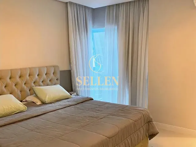 Apartamento com 185m² 4 quartos e 4 banheiros, à venda, no bairro Pioneiros em Balneário Camboriú