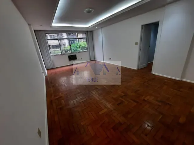 Apartamento com 150m² 3 quartos e 3 banheiros, à venda, no bairro Icaraí em Niterói