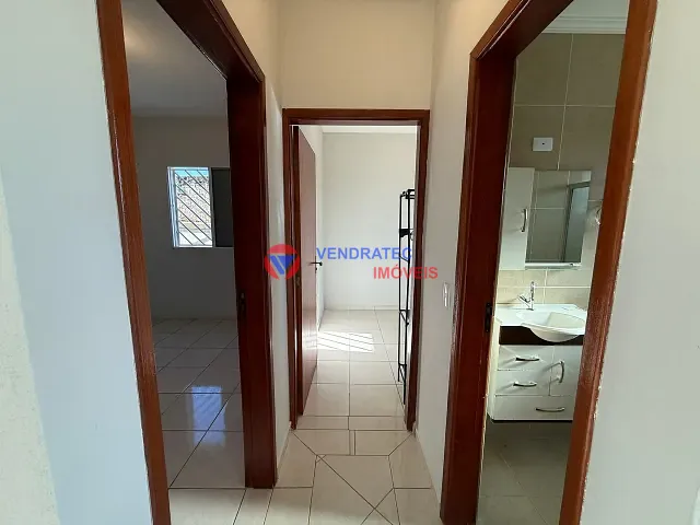 Apartamento 2 quartos e 1 banheiro, para alugar, no bairro Jardim Simus em Sorocaba