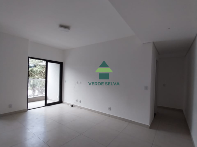 Apartamento 2 quartos e 2 banheiros, para alugar, no bairro Vila Gardênia em Atibaia