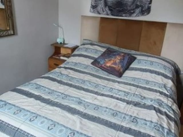 Apartamento 3 quartos e 2 banheiros, à venda, no bairro Vila Eldízia em Santo André