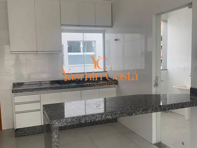 Apartamento 1 quarto e 1 banheiro, à venda, no bairro Centro em Cambuí