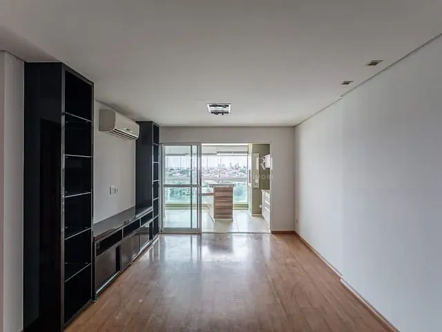 Apartamento com 206m² 3 quartos e 4 banheiros, à venda, no bairro Centro em Londrina
