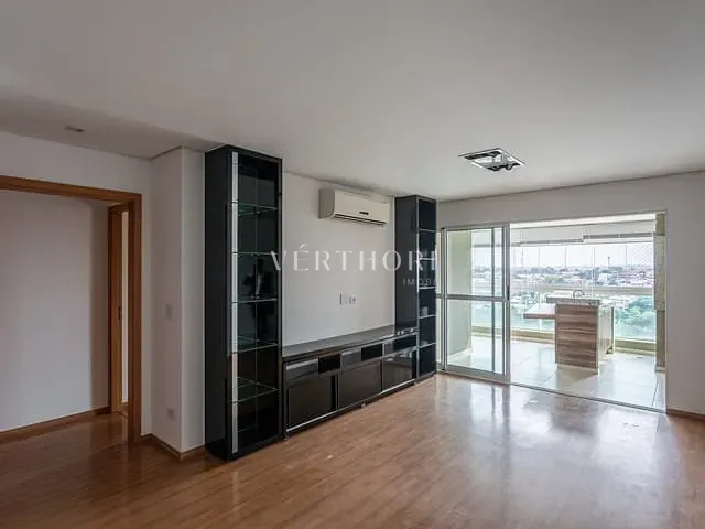 Apartamento com 206m² 3 quartos e 4 banheiros, à venda, no bairro Centro em Londrina