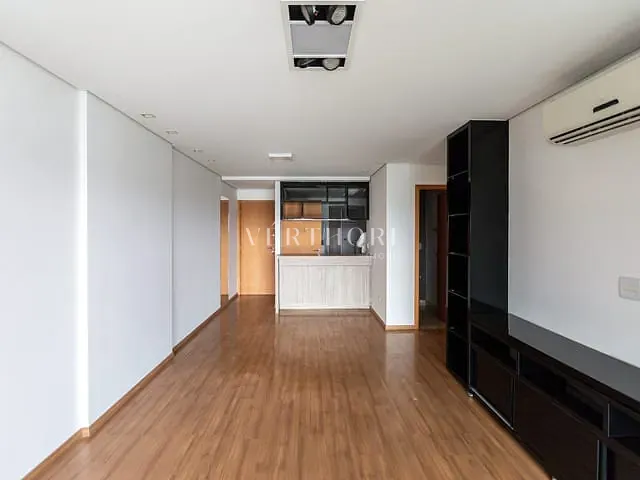 Apartamento com 206m² 3 quartos e 4 banheiros, à venda, no bairro Centro em Londrina
