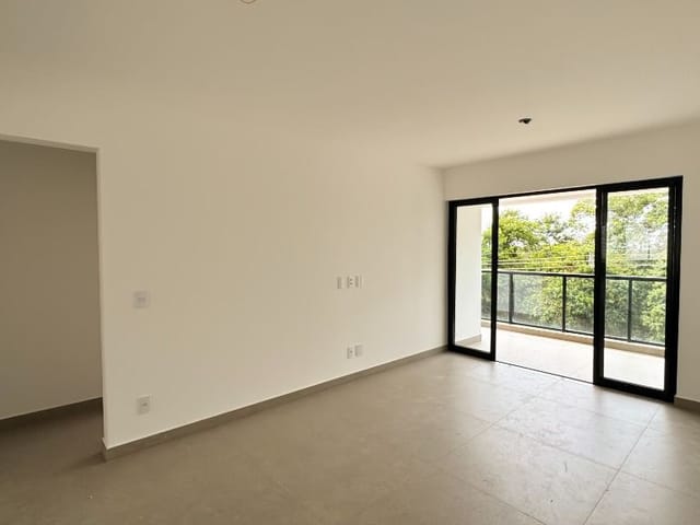 Apartamento 2 quartos e 2 banheiros, à venda, no bairro Aeroporto em Juiz de Fora