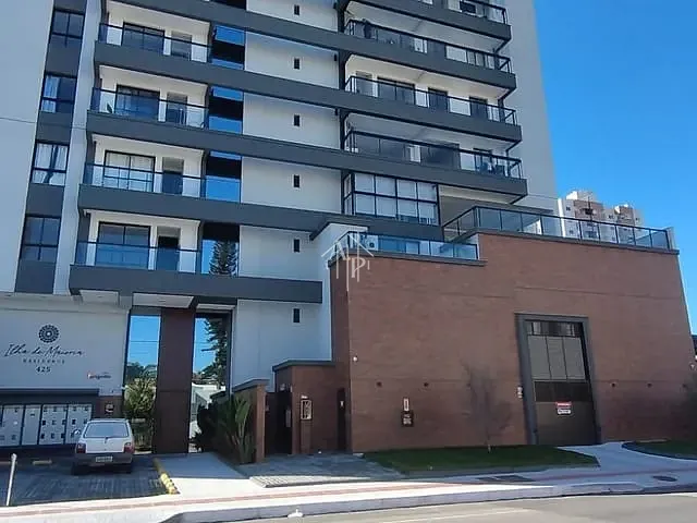 Apartamento com 105m² 3 quartos e 2 banheiros, à venda, no bairro Vila Operária em Itajaí
