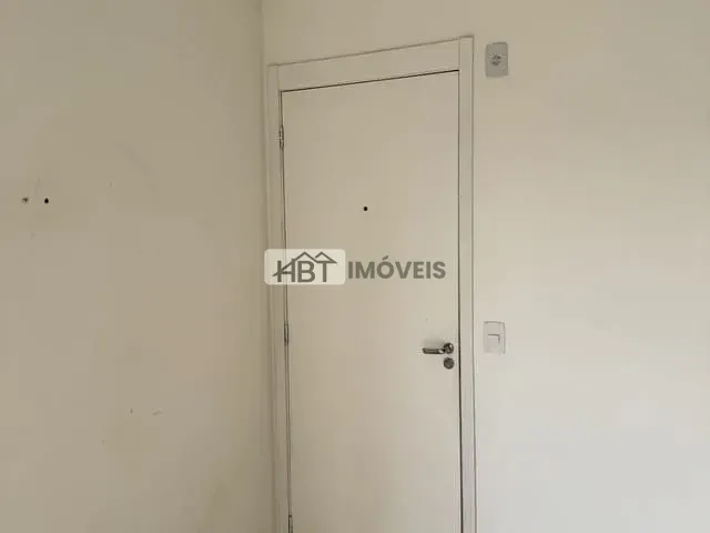 Apartamento 2 quartos e 1 banheiro, para alugar, no bairro Jardim Ferraz em Bauru