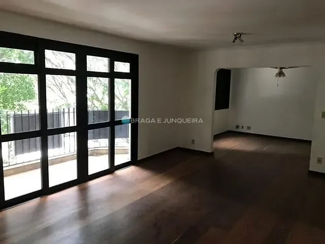 Apartamento com 220m², à venda, no bairro Vila Itapura em Campinas