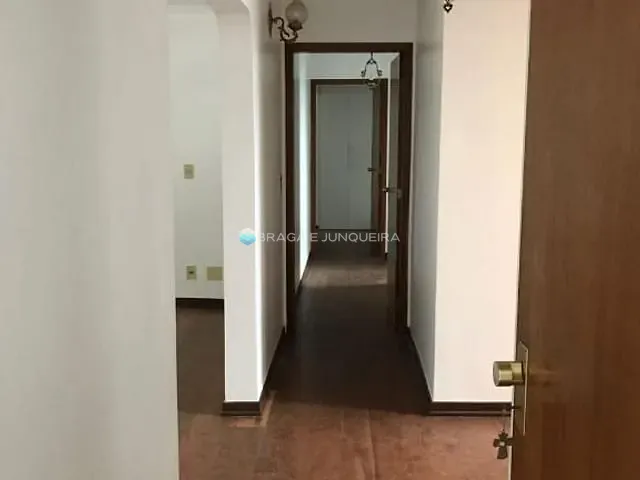 Apartamento com 220m², à venda, no bairro Vila Itapura em Campinas