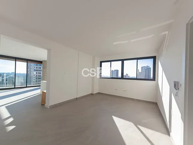 Apartamento com 533m² 4 quartos e 6 banheiros, à venda, no bairro Gleba Fazenda Palhano em Londrina
