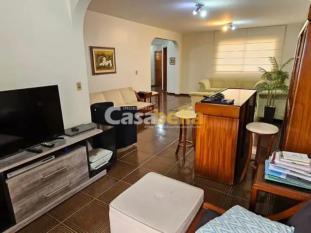 Apartamento com 200m² 4 quartos e 5 banheiros, à venda, no bairro Setor Bueno em Goiânia